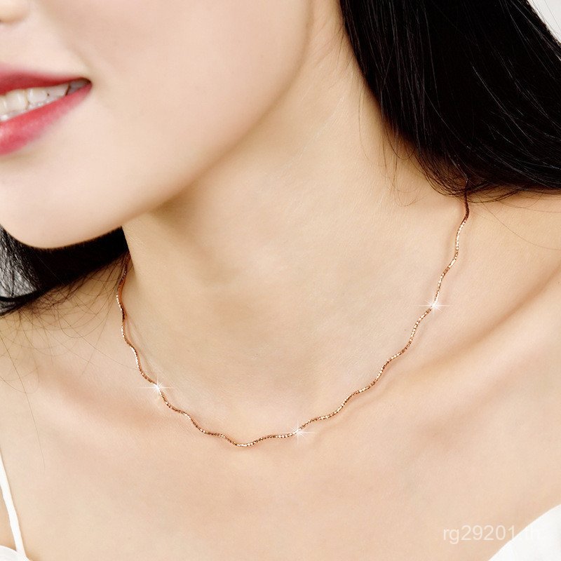 สร้อยคออิตาลีของขวัญเลเซอร์แฟชั่นAll-Match Clavicle Superกระพริบที่มีสีสันเงินS925เงินหญิงรูปแบบคลื่