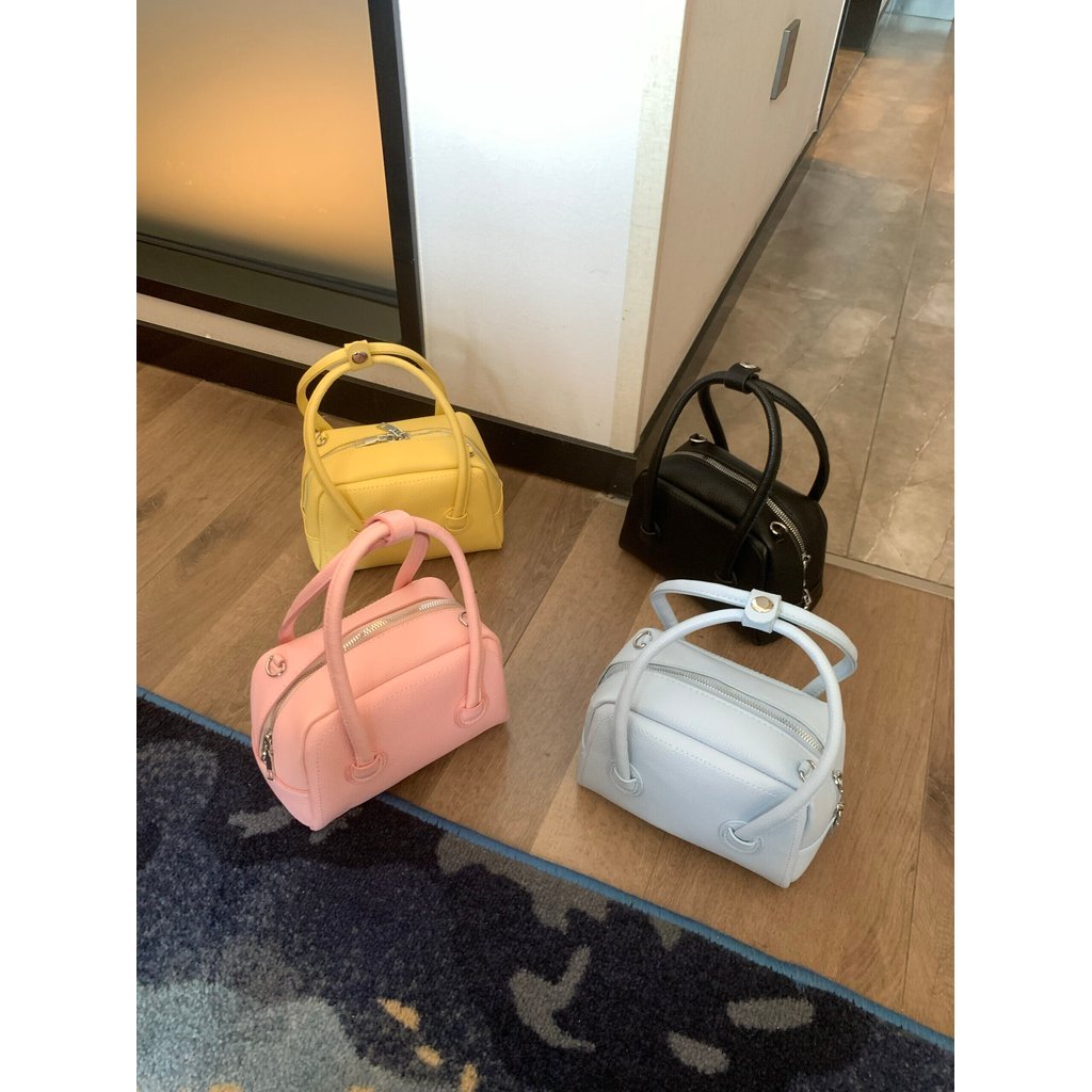 กระเป๋า cecelle perota brand ขาย Niche Bowling Bag 2024 Spring Summer New Casual All-Match Small Fre