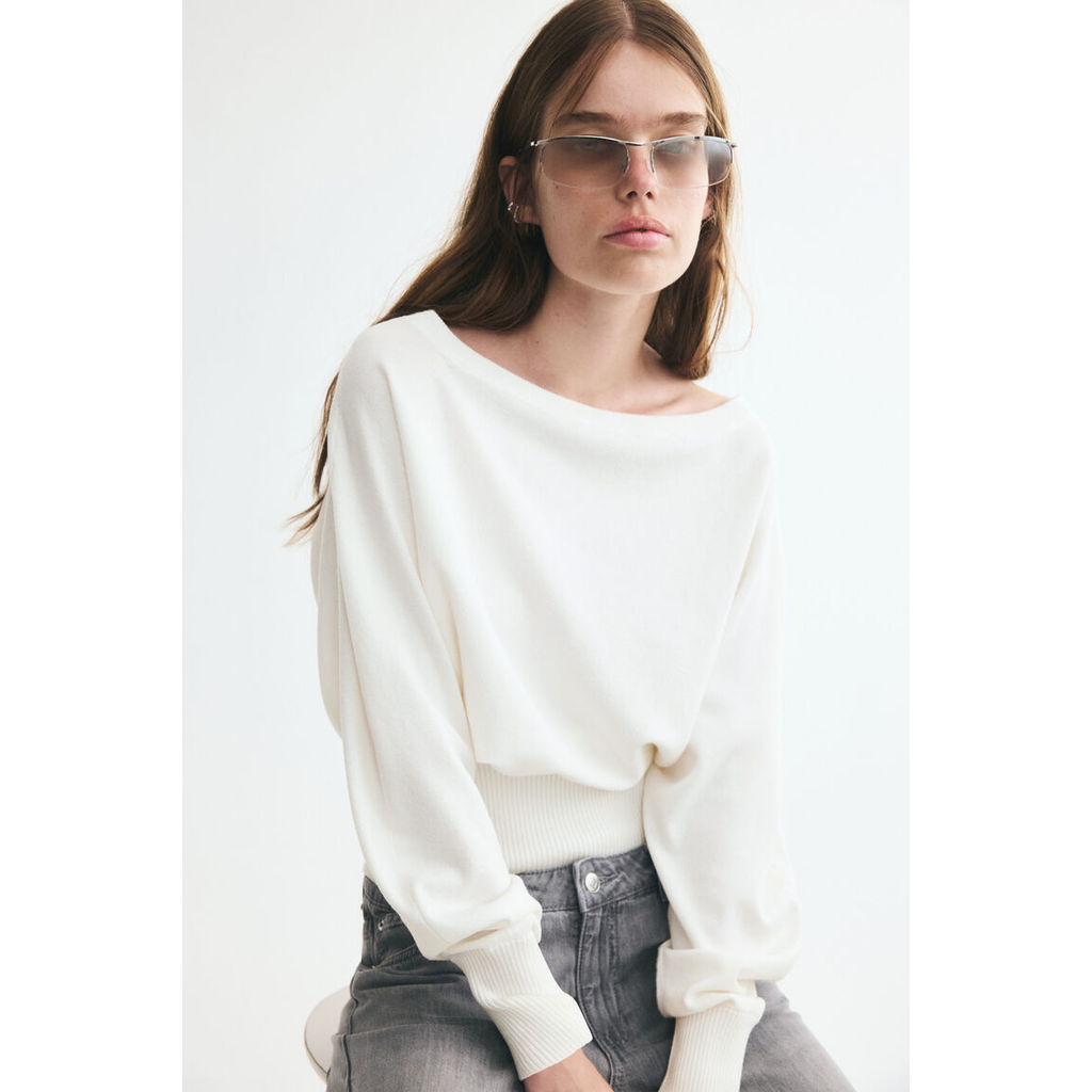 H&M(เอชแอนด์เอ็ม) เสื้อสเวตเตอร์ถักละเอียดแขนปีกค้างคาว ผู้หญิง 1339863_1
