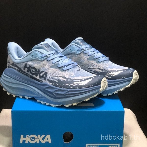 รองเท้าวิ่ง HOKA ONE ONE Stinson 7 มีพื้นรองเท้าหนาที่ระบายอากาศได้ดีและลดแรงกระแทก Q97U