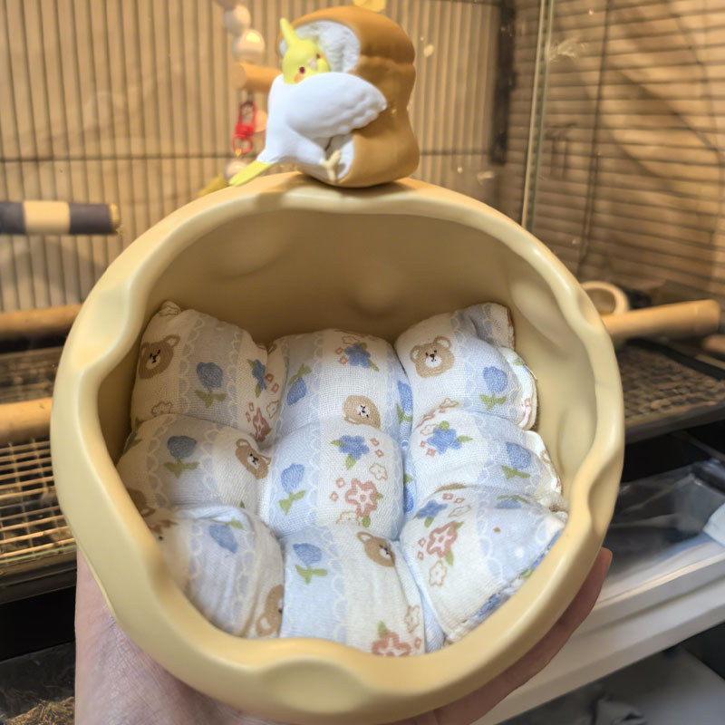 รังหนูแฮมสเตอร์ Igloo 2025 ฤดูร้อนสไตล์ใหม่หนูแฮมสเตอร์ Igloo เซรามิค Nest Golden Bear Hedgehog Bird
