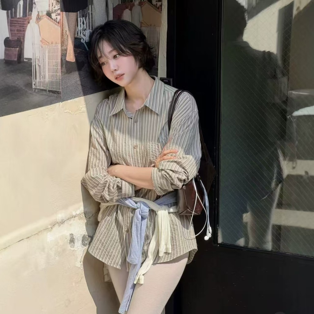[SR-STUDIO] cerric Retro Design Sense Striped Loose Side Button Long Sleeve Shirt CCCB