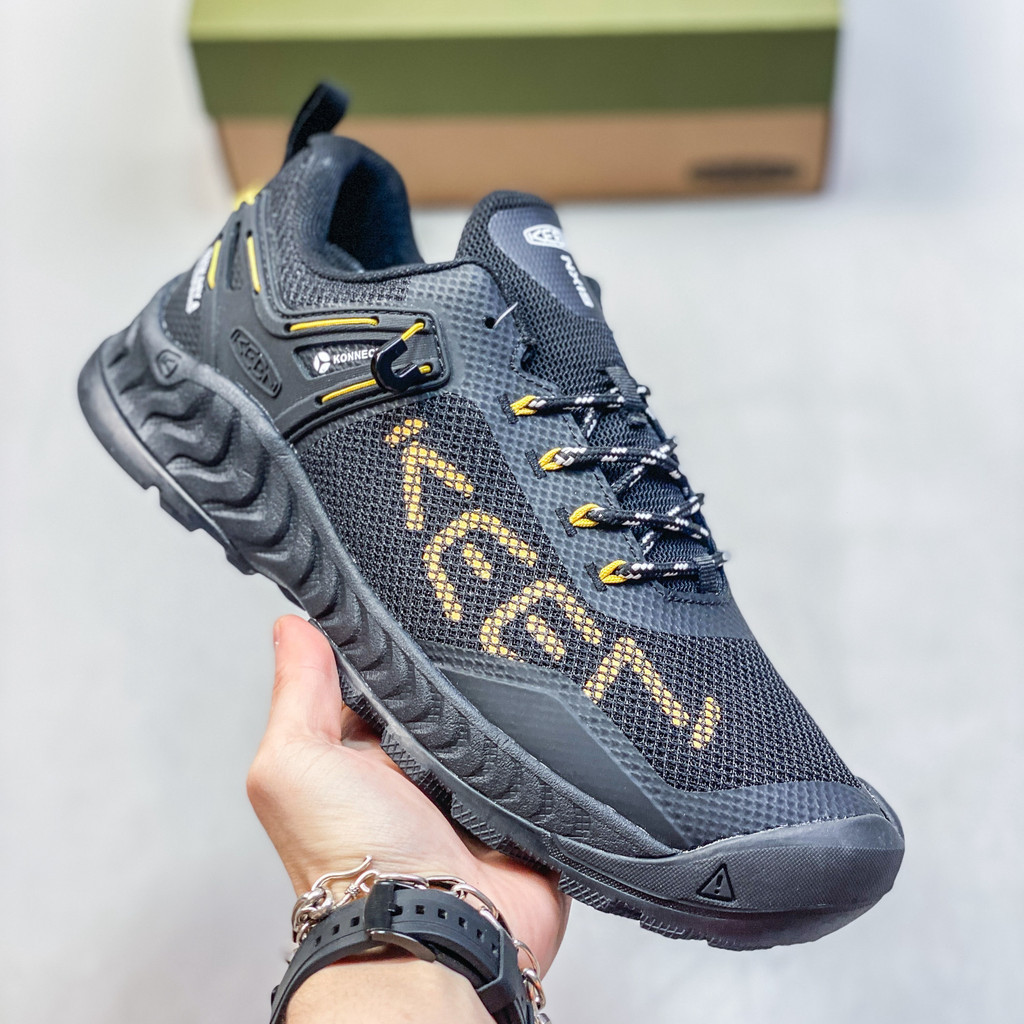 KEEN NXIS EVO รองเท้าเดินป่าผู้ชาย สวมใส่สบาย กันลื่นและทนทาน