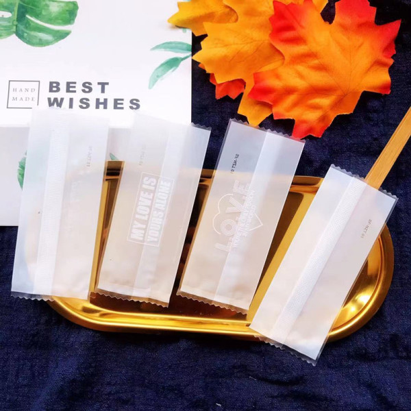 ถุงซิปล็อค ถุงของขวัญ ถุงแก้ว Nougat ภาษาอังกฤษสีขาว (4 in 1) Snowflake Crisp Nougat Biscuit Machine