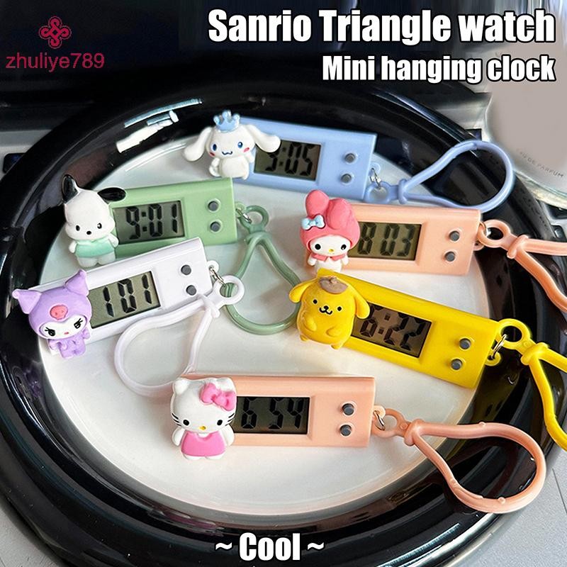 <zhuliye789>Sanrio Hello Kitty นาฬิกาตั้งโต๊ะอิเล็กทรอนิกส์พวงกุญแจKuromi My Melodyนาฬิการูปไข่อิเล็
