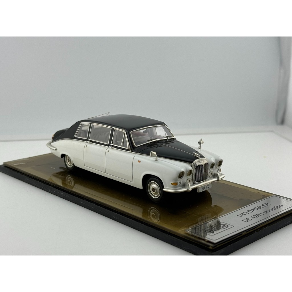 Daimler 1/43 Daimler รุ่นรถเรซิ่นสินค้าคงคลังเพียงหนึ่งผลิตภัณฑ์เฉพาะลักษณะเรื่องไปยังยิงจริงสินค้าข