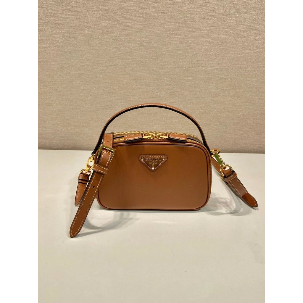 PRADA กระเป๋าสะพาย PRADA กระเป๋าสะพายข้าง