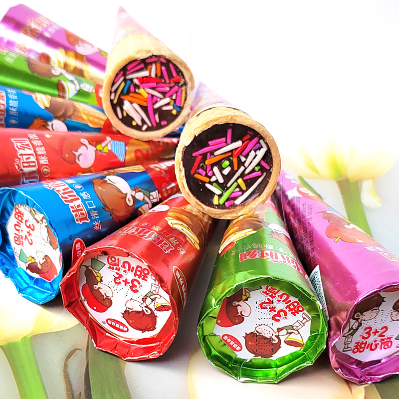 สินค้าใหม่พร้อมสต็อก Mini Moment+Chocolate Sweetheart Cone g/Piece Crispy Sandwich Ice Cream Crispy 