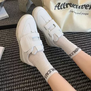 [LN729] รองเท้าลำลองผู้หญิง PU สวมใส่สบาย มีสไตล์ ไม่ลื่น สวมใส่ง่าย รองเท้านักเรียน ไซส์ 36-42
