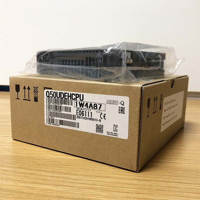 Q61P Mitsubishi CPU Module Q Series PLC Power Module Q61P Mitsubishi PLC เดิมแท้
