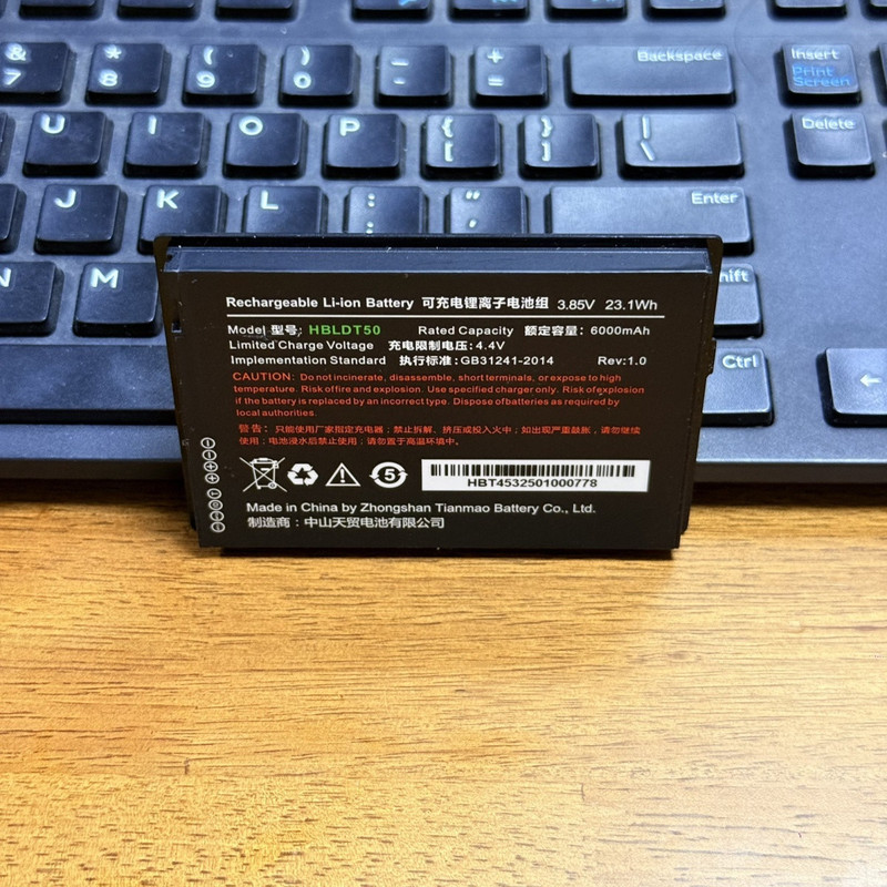 ติดตั้งแบตเตอรี่ DT50 ดั้งเดิม M9 Geek HBLDT50 แบตเตอรี่ด่วนข้อมูลใหม่เอี่ยม X10