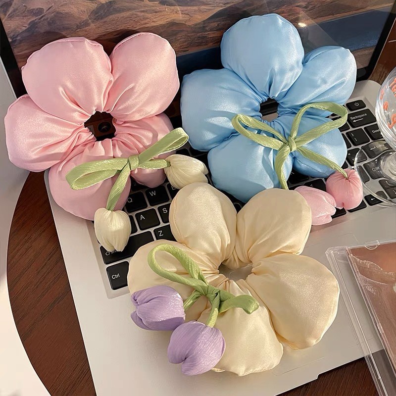 ทิวลิปดอกไม้ขนาดใหญ่ Scrunchie สําหรับผู้หญิงขนาดใหญ่ Bun Hair Tie เครื่องประดับผมดอกไม้