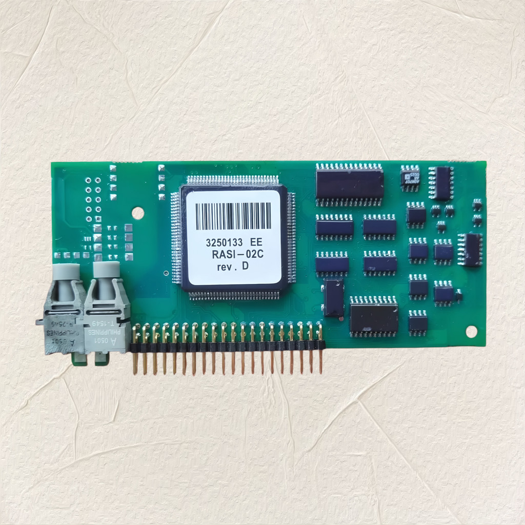 RASI-02C คือ ABB Inverter ACS800 การสื่อสารแบบการสื่อสาร Optical Fiber ขาตั้งขนาดเล็ก RASI-02