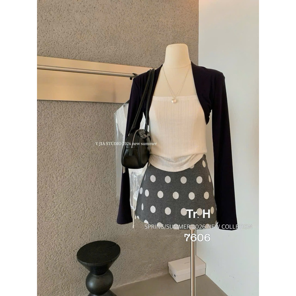 7606 ชุด 3Ct Cdg LunaClassy Dot Record Y jia T928F
