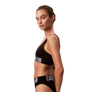 CALVIN KLEIN เสื้อชั้นในผู้หญิงแบบตะขอหลัง Intense Power Microfiber Cooling รุ่น QF8478AD UB1-สีดำ