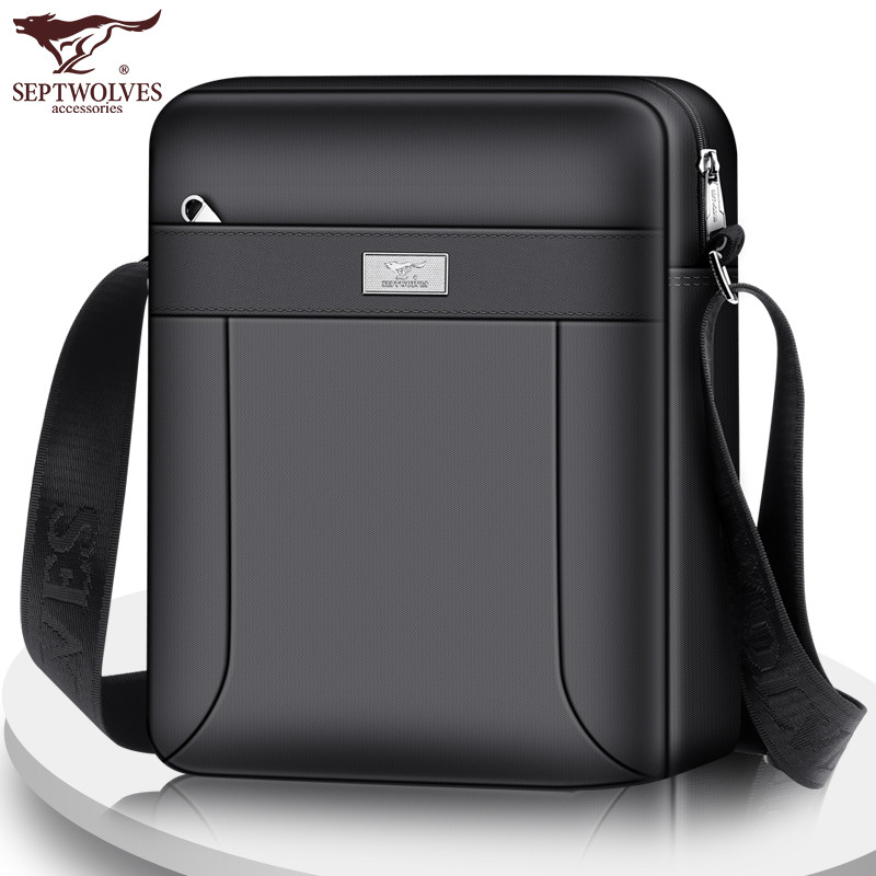 Seven Horses Wolfกระเป๋าสะพายไหล่ผู้ชายกระเป๋าMessenger 2022 สไตล์ใหม่กระเป๋าใบเล็กStreet Wearแฟชั่น