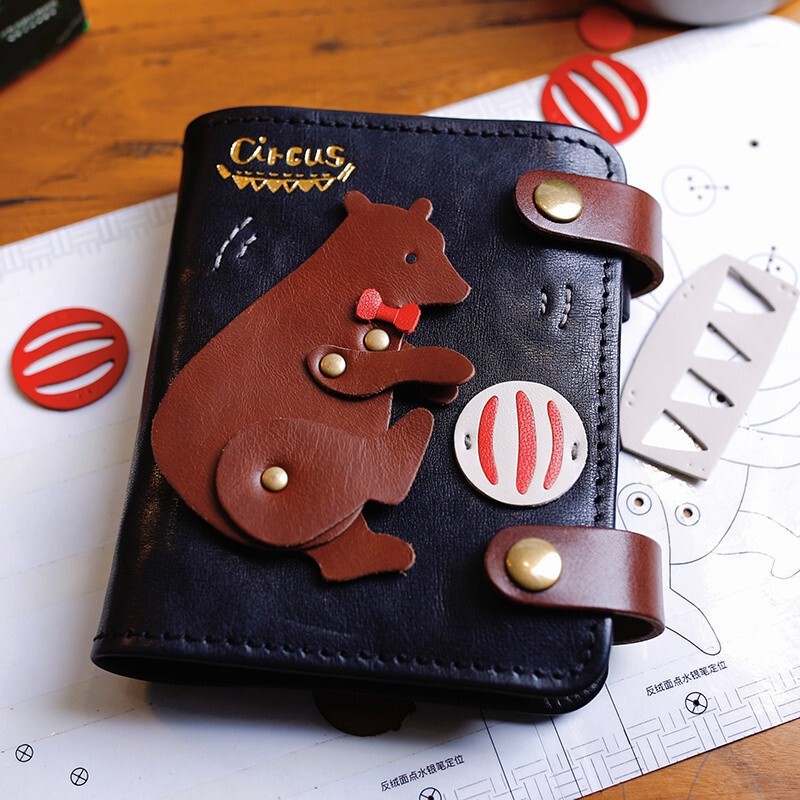 Hot SellingCute Cartoon Genuine Leather LooseLeaf Notepad Original Multifunctional a7A6 Creative Pai