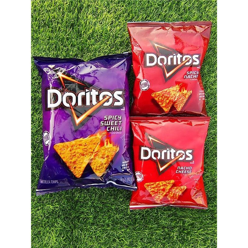 American DORITOS คอร์นเฟลกกรอบ อาหารป่อง ของว่าง DORITOS TORILLA CHIPS0716226พี6+260