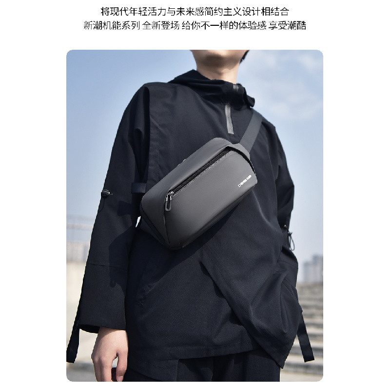 M] กระเป๋าผู้ชายสไตล์ใหม่ Street Wear Functional Messenger Bag Chest Bag Mens Tooling Style Messenge