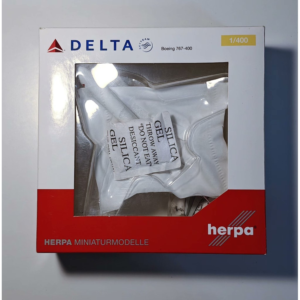 Herpa Delta Airlines Delta 767-400 1/400 Anti-Breast Cancer เคลือบพิเศษ Extreme หายากสินค้าเก่าเพิ่ม