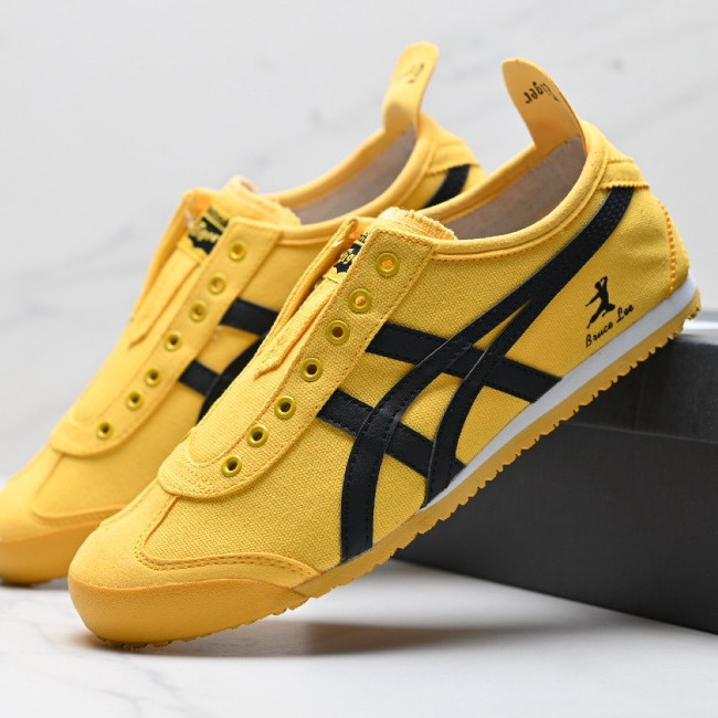 Mexico 66 รองเท้าลําลองคลาสสิก Retro Low Top Tiger Stripes Unisex Trainers DSF9