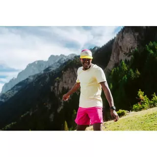 Decathlon Unisex Running Cap - Kiprun 5 Panels หมวกแก๊ปใส่วิ่งดีไซน์เนื้อผ้า 5 ส่วน - Pink/Yellow