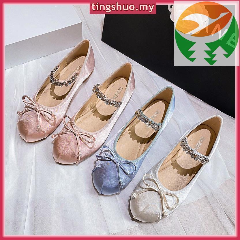 Wg1 - Mary Jane Curved Toe Flat Ballerina Look Footwear