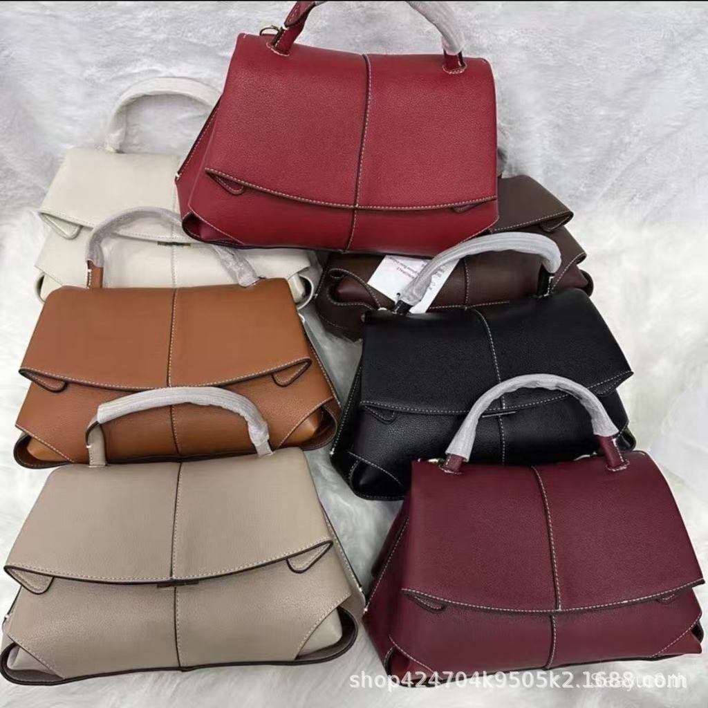 Polene Smile Bag แฟชั่นหนังแท้จีบกระเป๋าหญิง Polene ความจุขนาดใหญ่กระเป๋าแนวทแยงหญิง