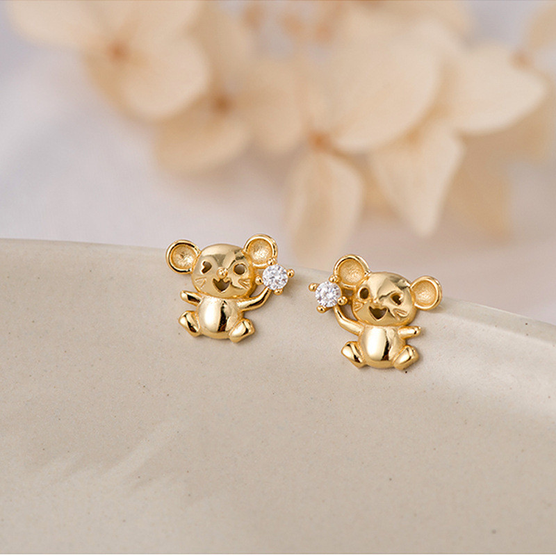 Zodiac Mouse ต่างหูหญิง Niche All-Match ต่างหูขนาดเล็ก Simple Girl Heart เครื่องประดับปีหนูต่างหูไม่