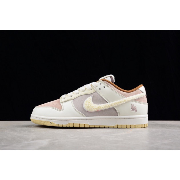2023 NK SB Dunk Low Year of the Rabbit FD4203-121 รองเท้า