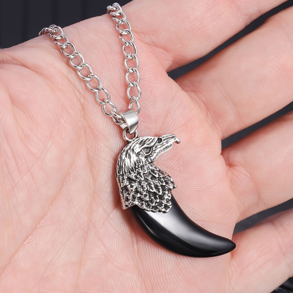 Flying Eagle Head จี้ผู้ชาย Black Onyx Eagle Claw จี้สร้อยคอ