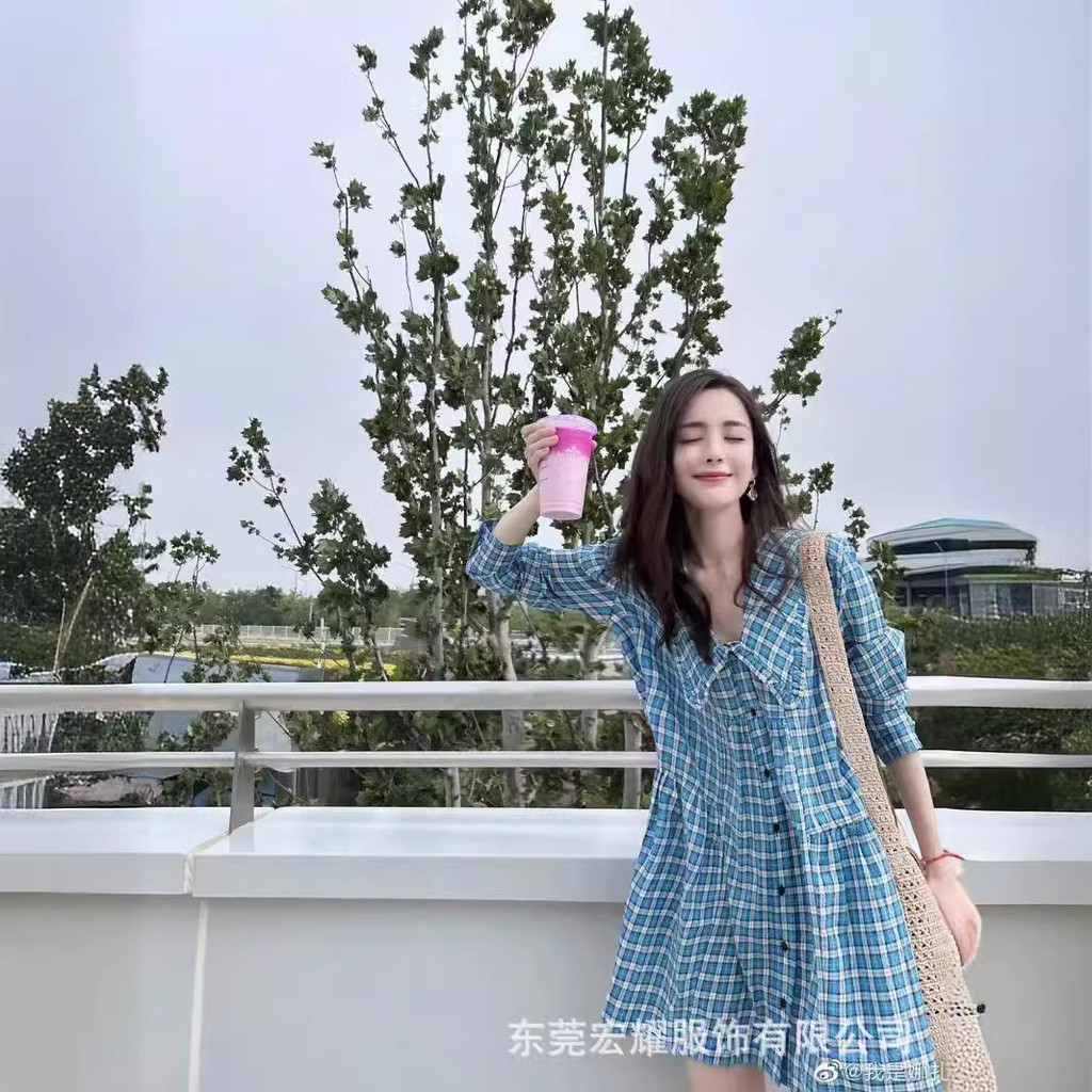 NVR2 Gan ** Qiao Xin Wu Qian สไตล์เดียวกัน Sky Blue ลายสก๊อต Seersucker ตุ๊กตาเสื้อคอปกชุด