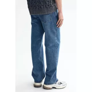 H&M(เอชแอนด์เอ็ม) กางเกงยีนส์ทรงสบาย Men Relaxed jeans 1316883_2