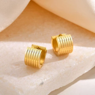 Vnox ต่างหูห่วง สเตนเลส ทอง 18K ขนาดเล็ก น้ําหนักเบา กันแพ้ สําหรับผู้หญิง