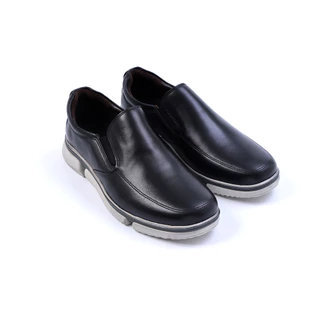 Hush Puppies รองเท้าผู้ชาย รุ่น HP 8HCFB2315A - สีดำ (รองเท้าลำลองหนังแท้ แบบสวม)