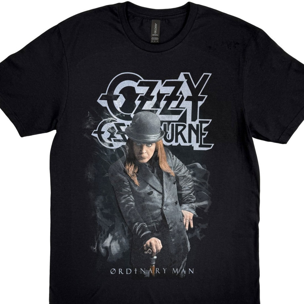 ยี่ห้อใหม่สีดํารอบคอพิมพ์ด้านบน Ozzy Osbourne Dark Rock รูปแบบตัวละคร Breathable ผ้าฝ้ายแท้แขนสั้น
