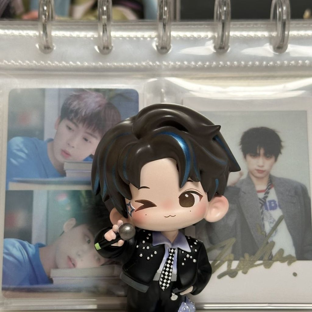 Ziyu Galaxy ซ้าย Bank Salt City Music Festival รูปเรซิ่นน่ารัก Ziyu เดสก์ท็อปตกแต่งตู้เสื้อผ้าทั้งบ้