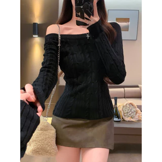 Moses Queen เสื้อถักไหล่เฉียงสไตล์เกาหลีลายเกลียววินเทจ โชว์ไหล่ ผอมเพรียว ใส่เป็นเสื้อชั้นในได้ง่าย