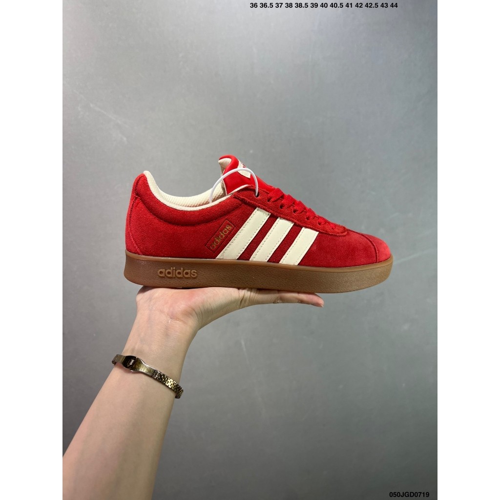 Adidas VL Court CLASSIC KK3774 รองเท้าลำลองสีแดง ระบายอากาศได้ดีและน้ำหนักเบา