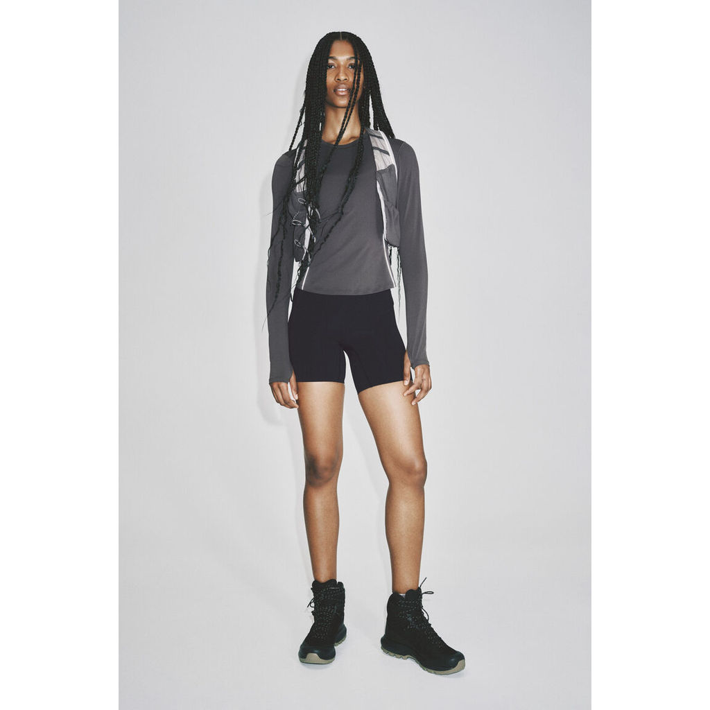 H&M شورت بايكر رياضي نسائي SculptMove — صورة 2