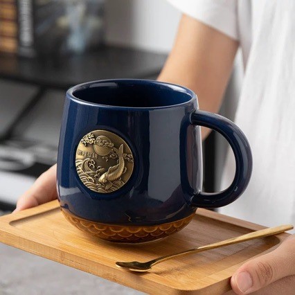 Starba Ceramic Horse Cup with Bronze Plaque LOGO Hotel cup gift advertisement ceramic cup with engra