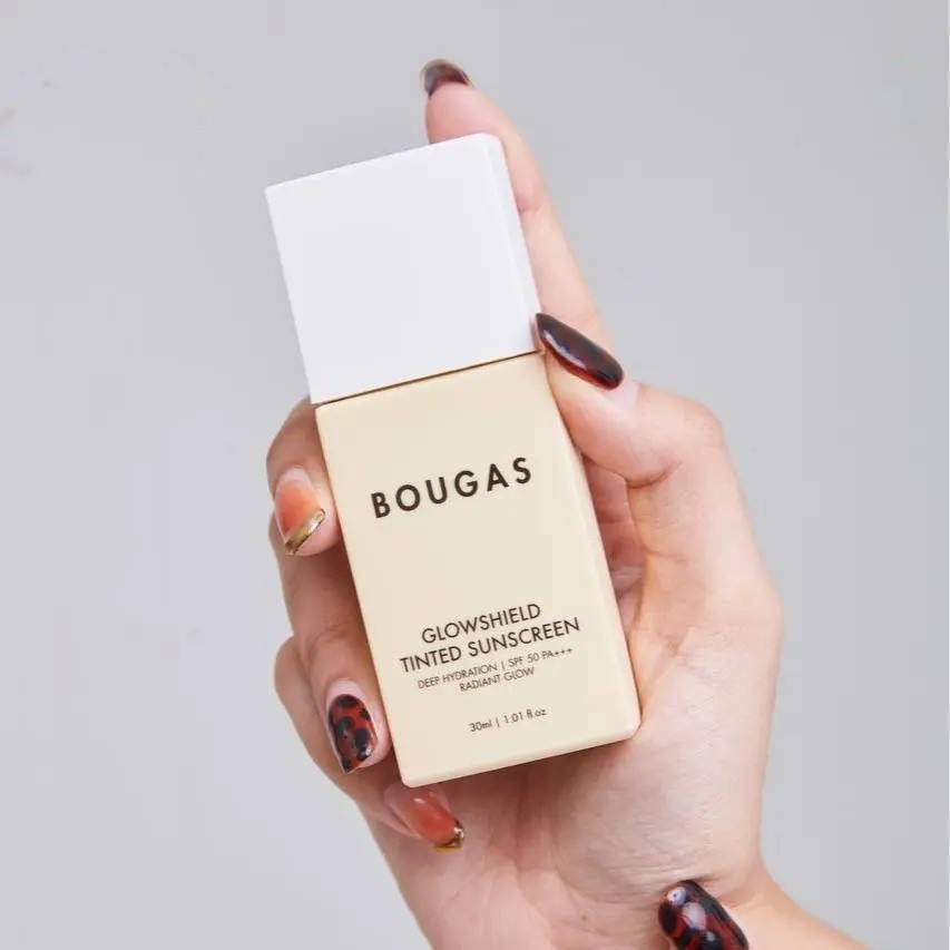 BOUGAS GLOWSHIELD TINTED SUNSCREEN