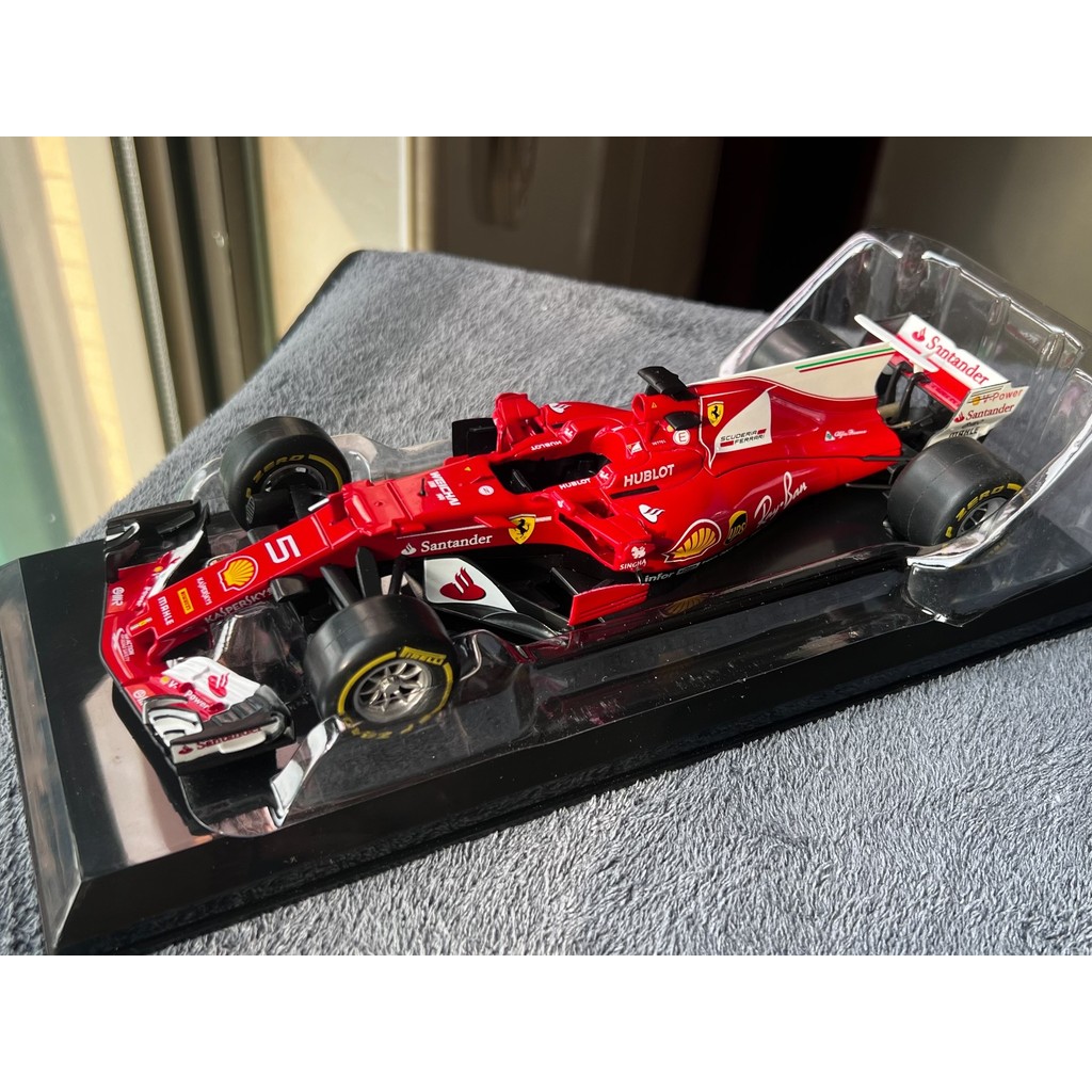 Ixo Ferrari SF70H Wittel 2017 1/24 f1 Racing Alloy Car Model พร้อมฝาปิดโปร่งใสพร้อมฐาน#Ferrari/เฟอร์
