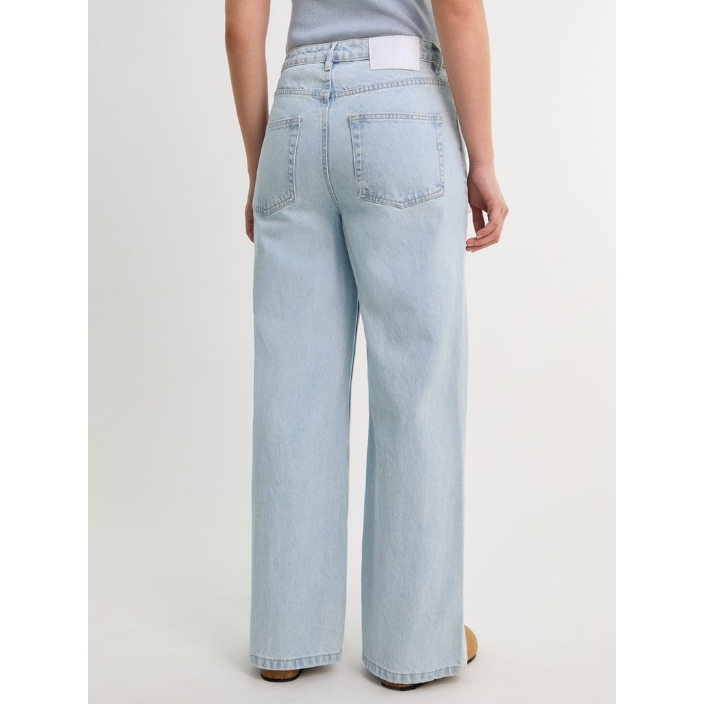 [Pomelo] กางเกงยีนส์ขายาวทรงกว้างประดับเพชร / Rhinestone Mid Waist Wide Leg Jeans — صورة 6