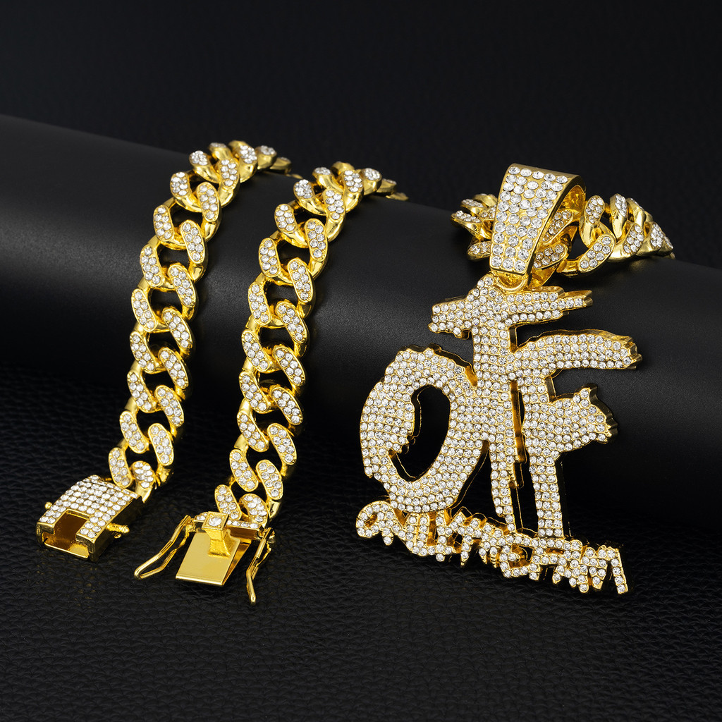 ยุโรปอเมริกันข้ามพรมแดนสไตล์ใหม่ OTF ตัวอักษรจี้โลหะผสมเพชรเต็มสร้อยคอคิวบาสไตล์ฮิปฮอปเฉพาะเครื่องปร