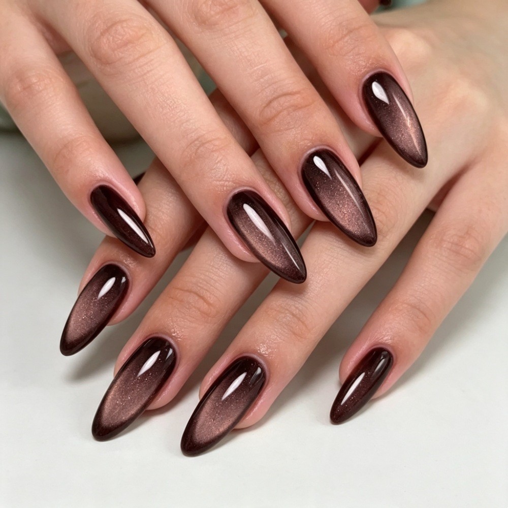 Sweet Cool Retro Brown Cats Eye White Almond Nail Wearing Nail Patch