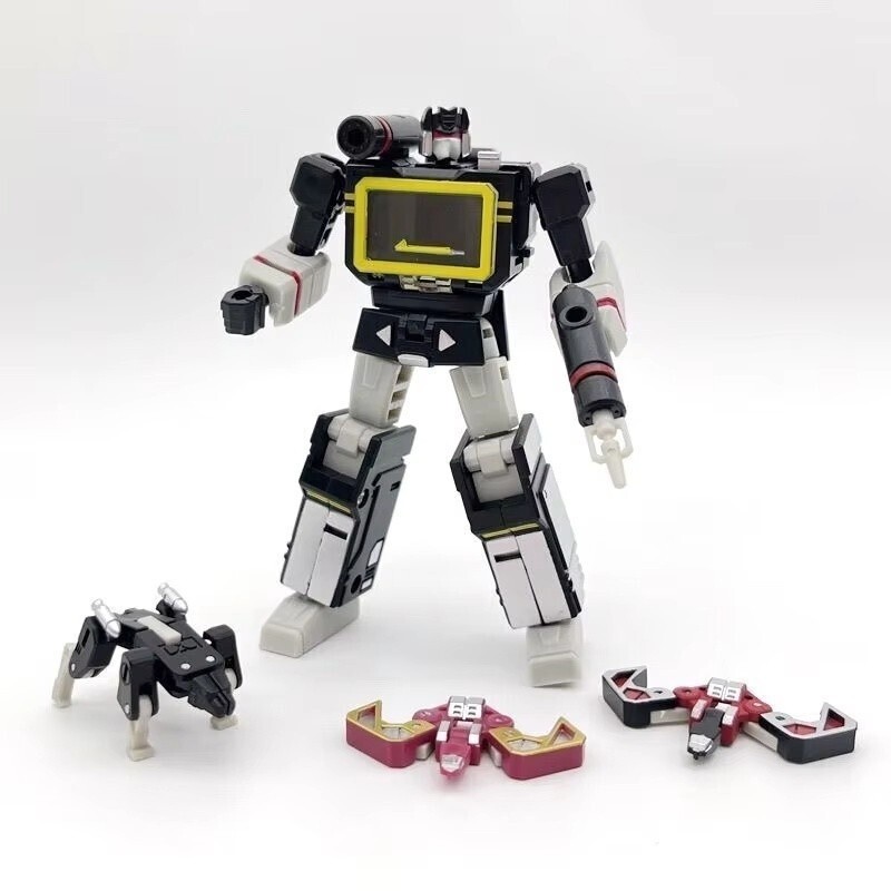 PT04 Black Sonic PT04 PT04B Conversion Cassette G1 Mini Pocket War KO DX9 Action Figure Robot Model 