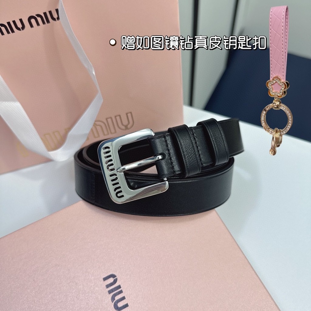 เข็มขัดหนังมือสอง MiuMiu สไตล์เฉพาะตัว สำหรับกางเกงยีนส์ หนังคุณภาพเยี่ยม