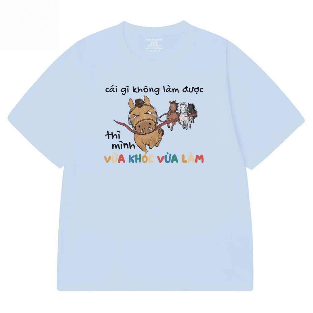 COD (จัดส่งภายใน 24 ชั่วโมง) เสื้อยืด Just Doing and Crying Funny Meme Office Oversize ผู้ชายและผู้ห