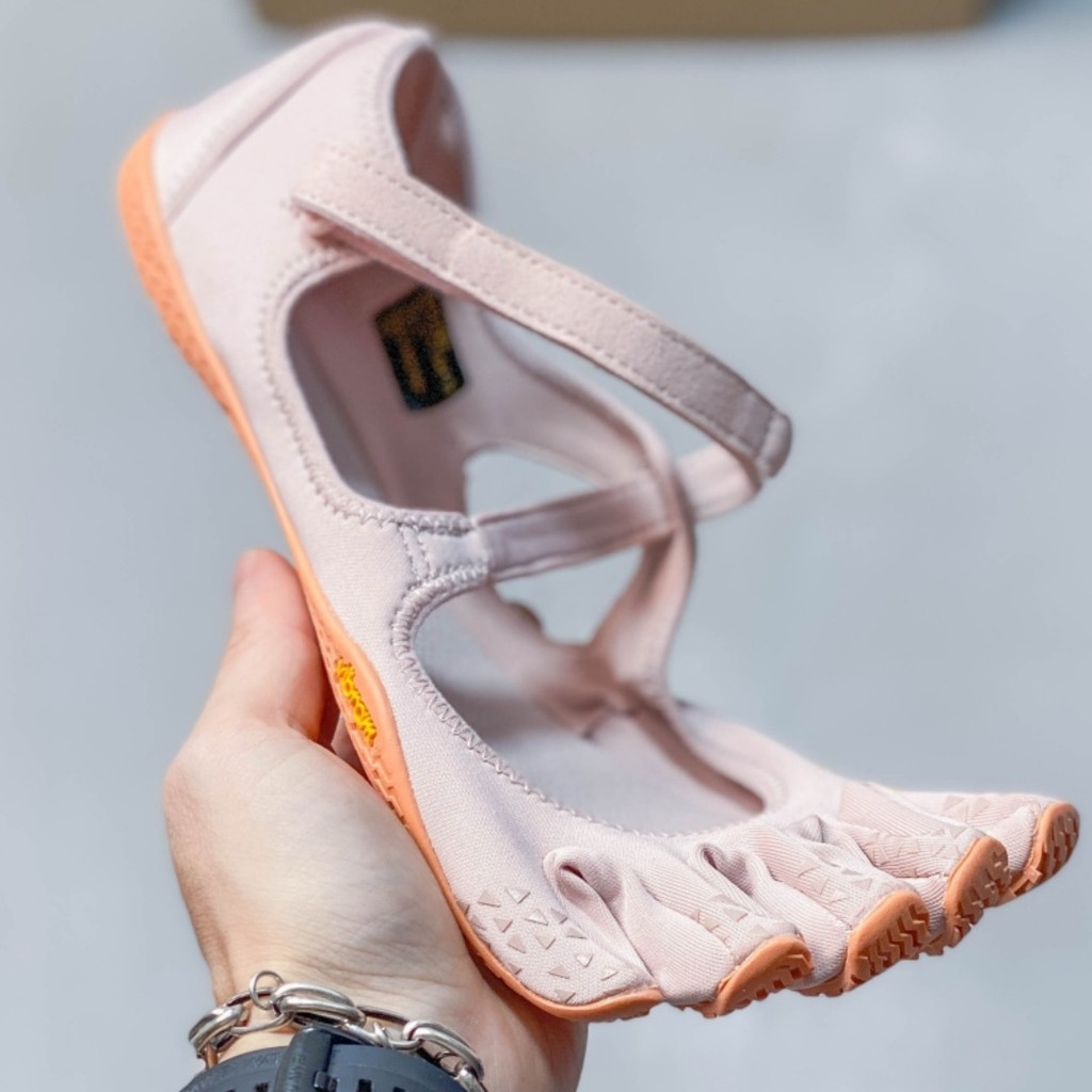 Vibram V-SOUL Five-Toed รองเท้าโยคะพิลาทิสในร่มฟิตเนสกีฬาเต้นรําการฝึกอบรมรองเท้าผู้หญิงจอแสดงผล